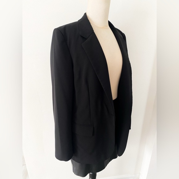 DKNY Women's One-Button Oversized Blazer, Size 12 - Picture 7 of 10